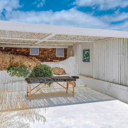On The Rocks Villa Antiparos by