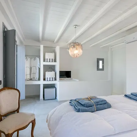 On The Rocks Villa Antiparos by